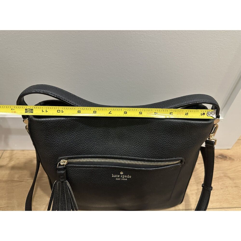 Kate Spade Black Pebbled Leather Crossbody Purse Handbag w/ Tassel GUC! - Picture 4 of 15